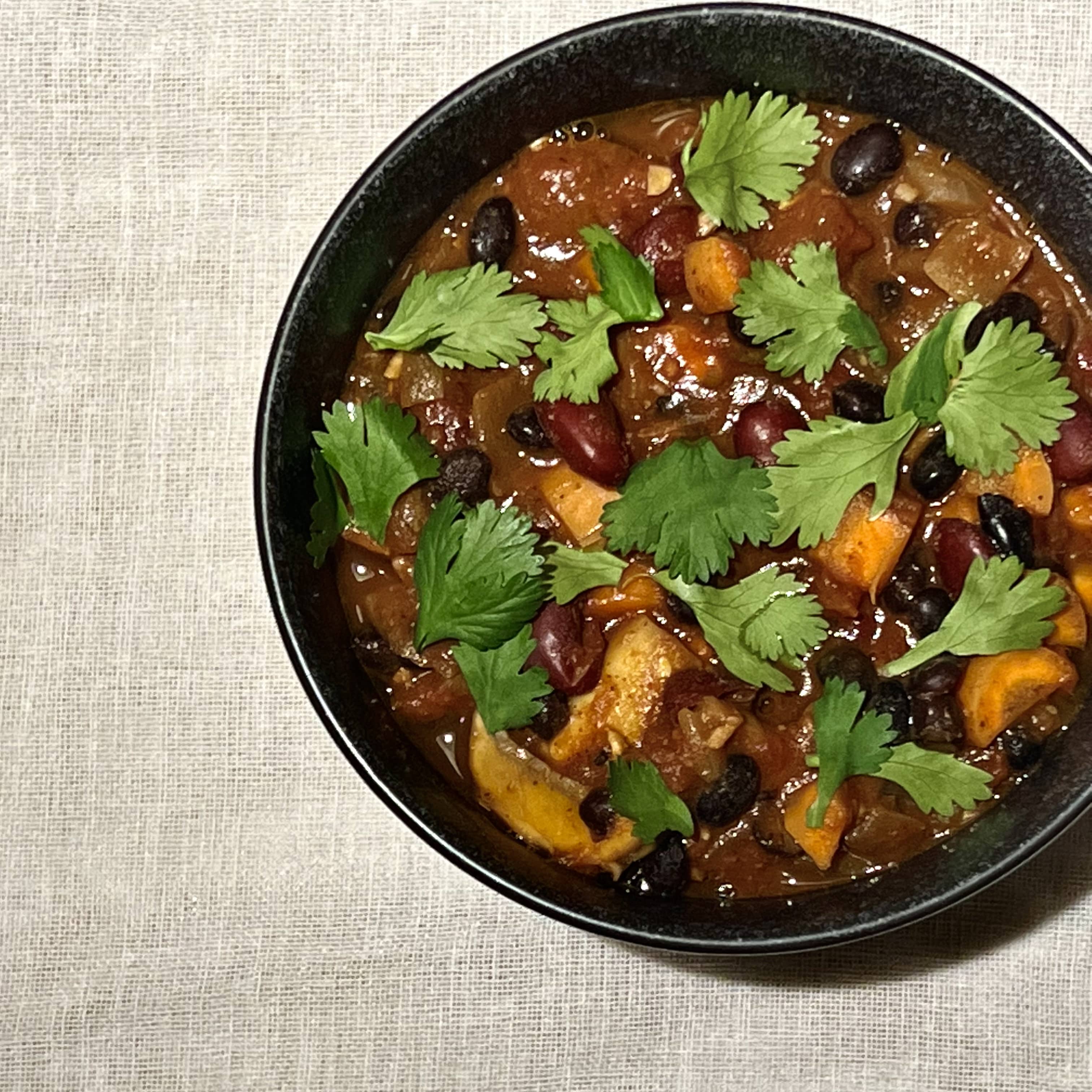 Chili aux deux haricots et légumes – Si Facile